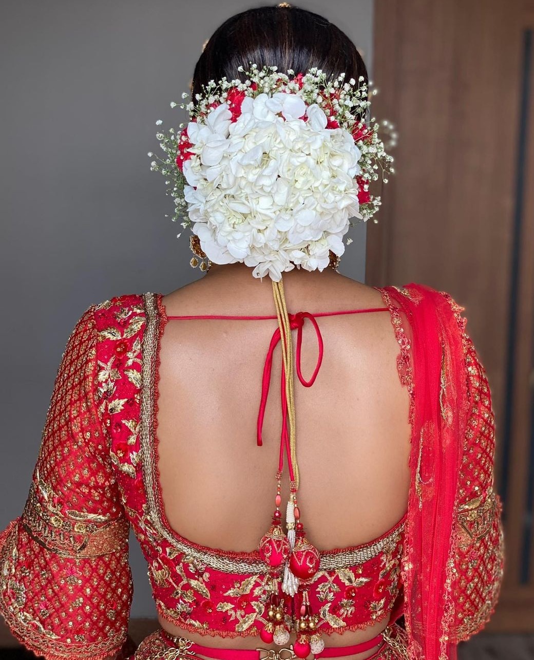 Backless Blouse with Dori